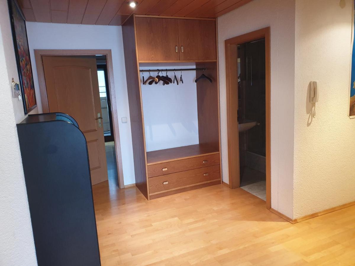 Wohnung Fuer 4 Personen, 2 Schlafzimmer, 2 Parkplaetze, Wlan Konstanz Eksteriør bilde