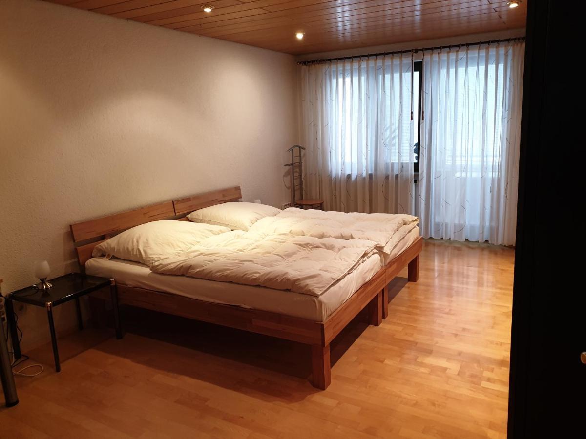 Wohnung Fuer 4 Personen, 2 Schlafzimmer, 2 Parkplaetze, Wlan Konstanz Eksteriør bilde